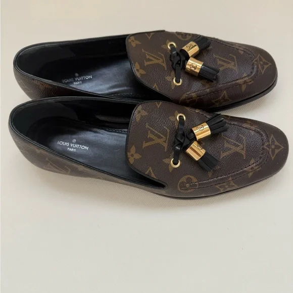 Louis Vuitton shoes - Picture 5 of 8